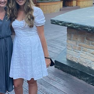 White short puff sleeve dress